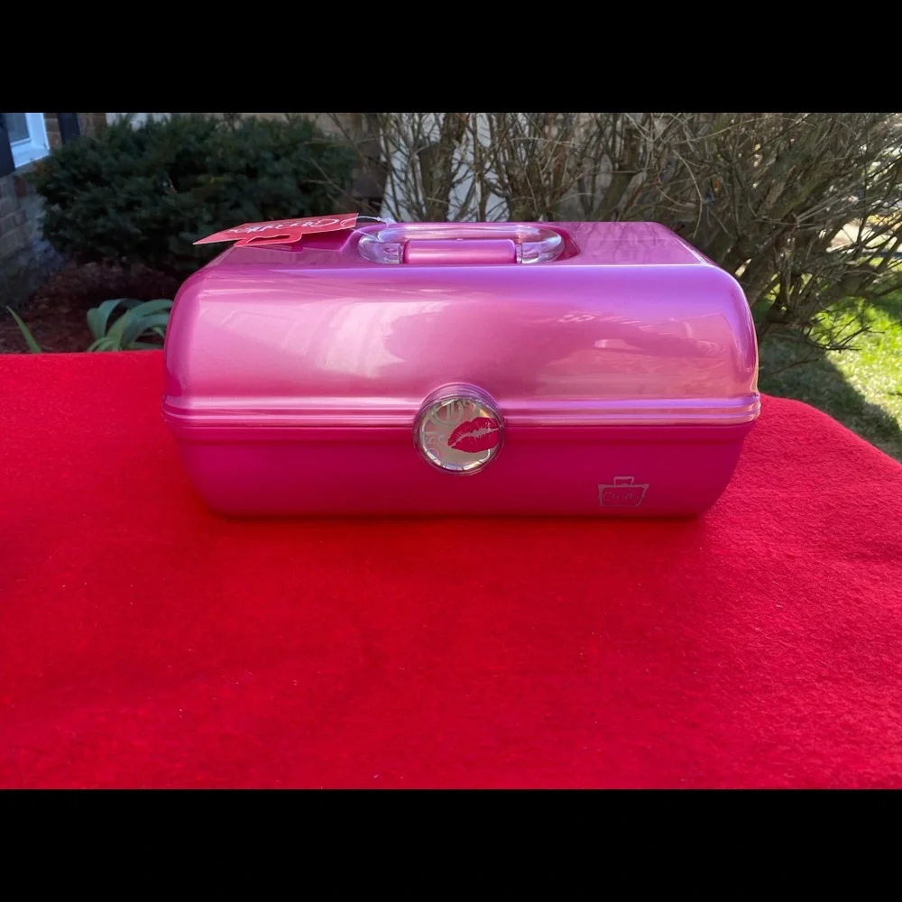 Caboodles pink organizer brand new with handle